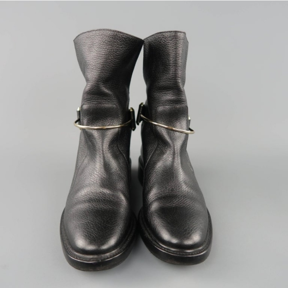BALENCIAGA EU 40 Black Textured Leather Gold Metal Strap Unisex Biker Boots - Picture 5 of 11